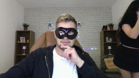 Max  Aliya online show from September 14, 6:42 pm