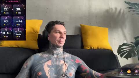    online show from September 26, 6:32 am