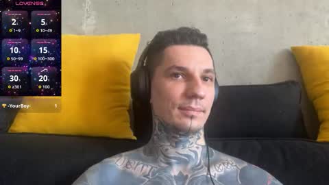    online show from November 29, 7:38 am