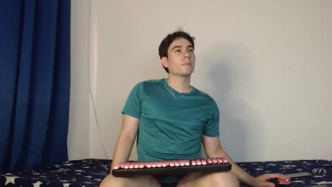 max_snow1616 online show from February 28, 3:38 pm