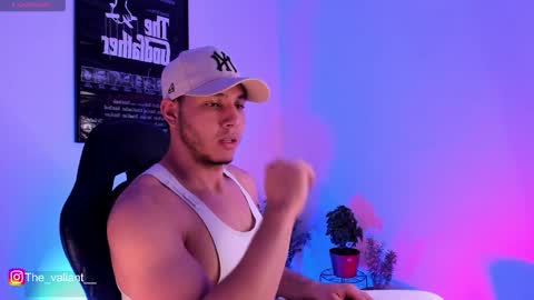 max_valiant1 online show from March 21, 1:11 am