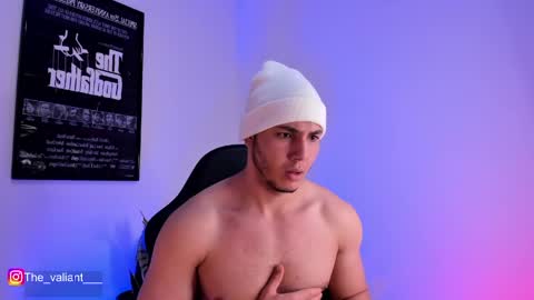 max_valiant1 online show from March 19, 3:56 am