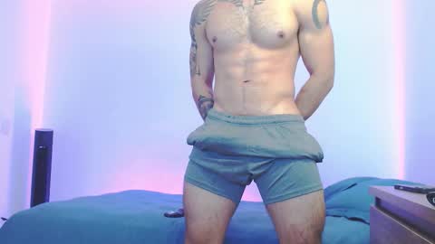 max_xl_ online show from March 13, 3:48 pm