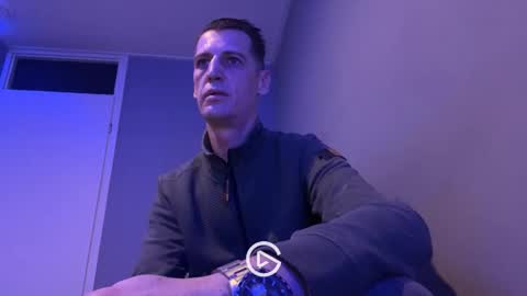 Snapshot of maxbose666 chatting on February 11, 5:50 pm Max online show from February 11, 5:50 pm