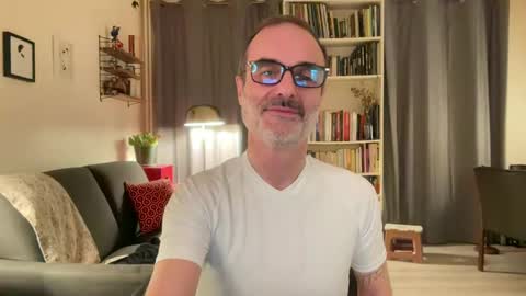 Max Mikado online show from February 5, 8:14 pm