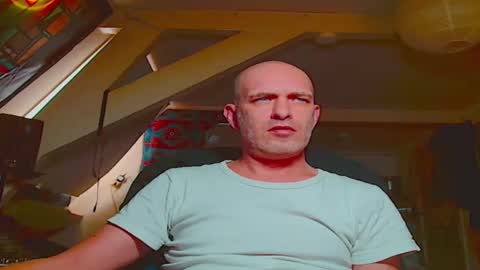 maxhardcore77 online show from November 18, 9:23 am