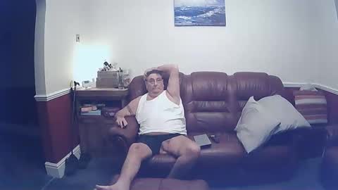 MAX online show from February 24, 10:25 pm