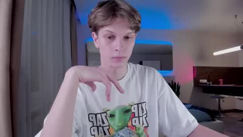 maxim burn online show from March 1, 5:49 pm