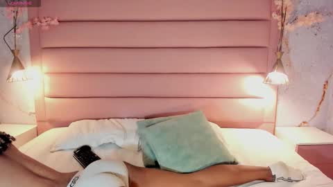 maxim online show from September 13, 3:42 am