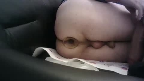 max pleasures online show from November 15, 7:10 am