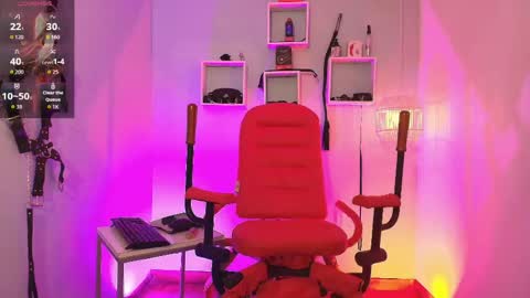 MAXIMO online show from June 8, 1:00 am