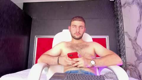 Maximus online show from December 9, 6:25 pm