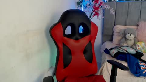 maxinesex_ online show from October 3, 2:58 pm