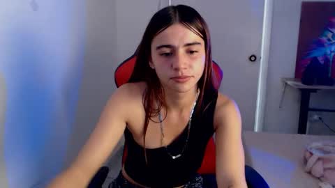 maxinesex_ online show from November 6, 6:33 pm