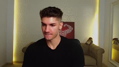 MaxKaiden online show from September 21, 9:24 am