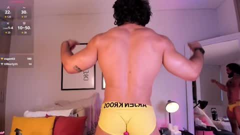 Max online show from February 4, 11:08 pm