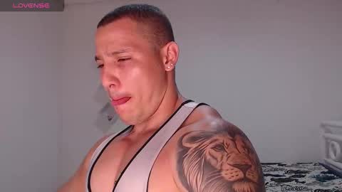 Max online show from February 17, 5:50 am