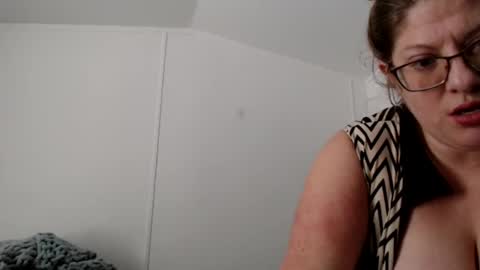 Max and Pam Voyeur Cam online show from January 5, 5:27 pm