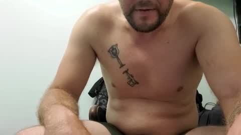 Max online show from October 2, 8:35 am