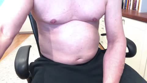 Max online show from February 27, 7:41 am