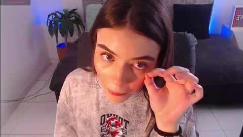 Snapshot of maxylody_69 chatting on September 16, 3:04 pm maxylody_69 online show from September 16, 3:04 pm