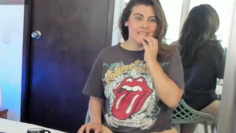 Victoria online show from April 12, 4:22 pm