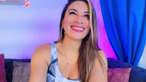 may_wood online show from November 8, 12:30 pm