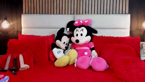 Snapshot of mayarusell01 chatting on September 24, 9:43 pm Nicolle Ruselle Hello my lovely schedule for great fun from 630 am and end 800 pm Colombian time I wait for you online show from September 24, 9:43 pm