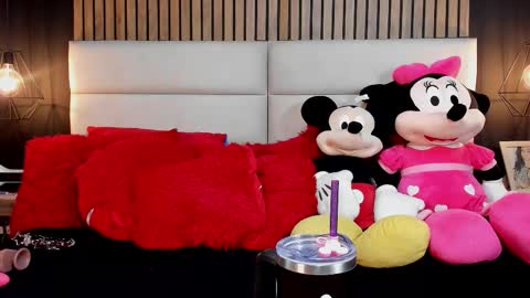 Snapshot of mayarusell01 chatting on October 6, 3:19 pm Nicolle Ruselle Hello my lovely schedule for great fun from 630 am and end 800 pm Colombian time I wait for you online show from October 6, 3:19 pm