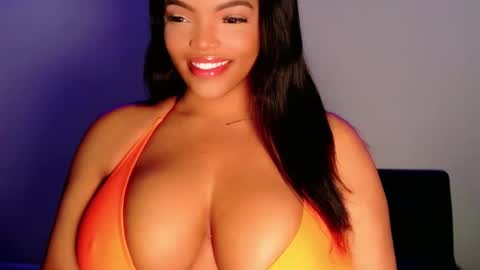 MayBabi online show from February 10, 11:35 am