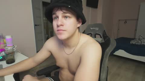 Slava and Alextatto online show from January 19, 5:50 am