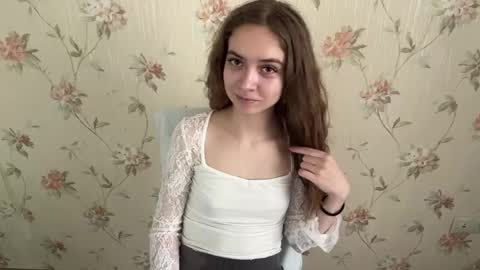 Lily  online show from June 7, 10:42 am