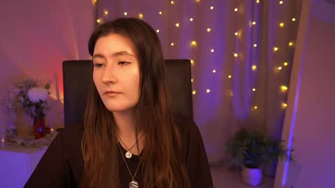  May  online show from May 22, 3:46 am