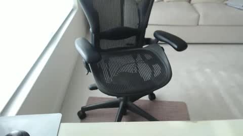 Beastie online show from December 13, 7:53 pm