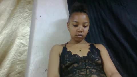 mbotyfeliciaa online show from January 11, 9:04 am