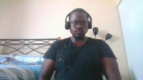 Mark online show from July 22, 9:06 pm