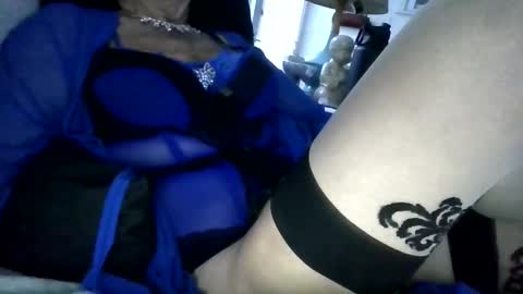 McLipps online show from April 17, 11:50 pm