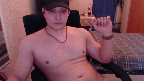 mclovi19 online show from February 17, 10:58 am