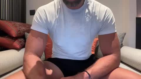 mcr8080 online show from March 11, 12:52 pm