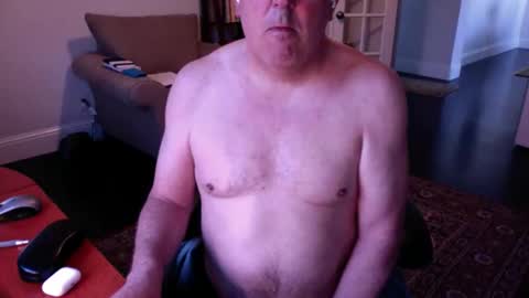 mdog9669 online show from May 2, 1:28 pm