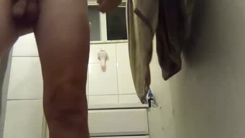 Snapshot of meaderd740870 chatting on September 15, 9:44 am meaderd740870 online show from September 15, 9:44 am