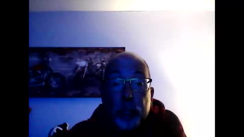 me at home online show from November 6, 10:29 am