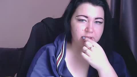 Oltereodora-lima online show from December 1, 7:17 am