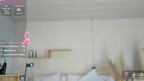 Snapshot of meelanny_ds chatting on January 16, 8:00 am   online show from January 16, 8:00 am