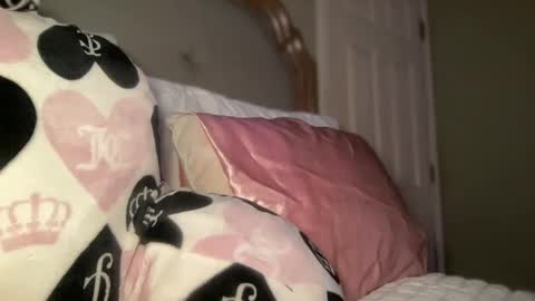 Snapshot of meetsouthernpeach chatting on October 6, 3:13 am Southern Peach online show from October 6, 3:13 am