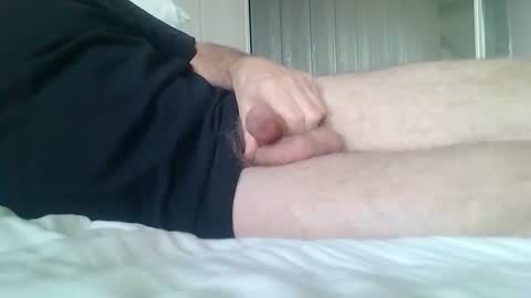 meforu21 online show from April 2, 9:16 am