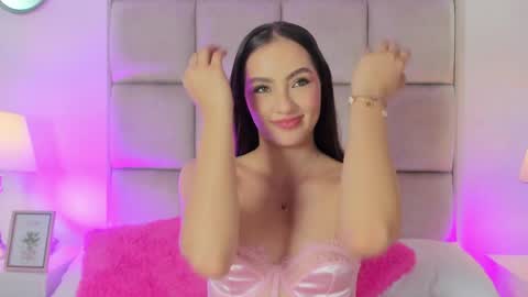 megaan_rouse online show from May 29, 12:47 pm