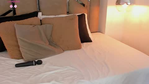 Megan online show from February 28, 8:46 pm