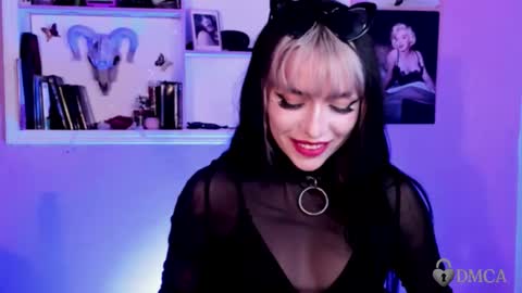 Megan online show from March 4, 10:07 pm