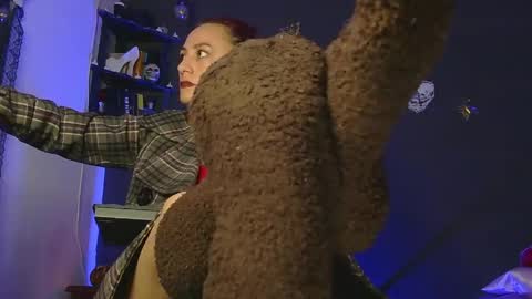 Megan online show from June 5, 6:52 am